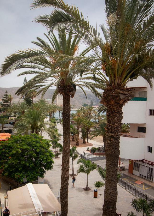 El Carmen Beach Apartment 洛斯克里斯蒂亚诺斯 外观 照片