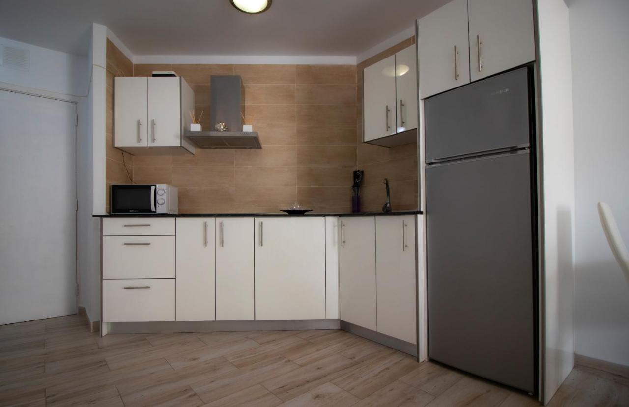 El Carmen Beach Apartment 洛斯克里斯蒂亚诺斯 外观 照片